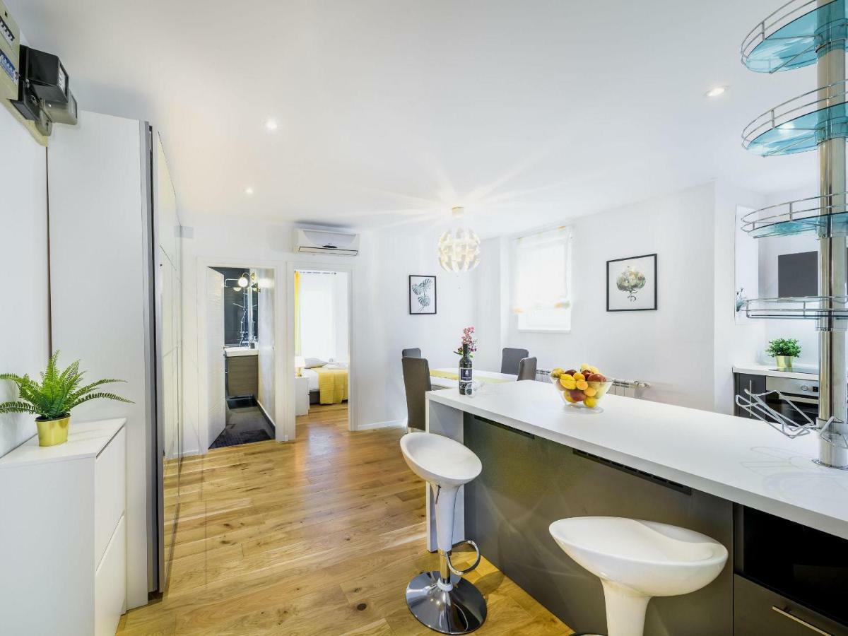 Superior Central Stay Zagreb Luaran gambar