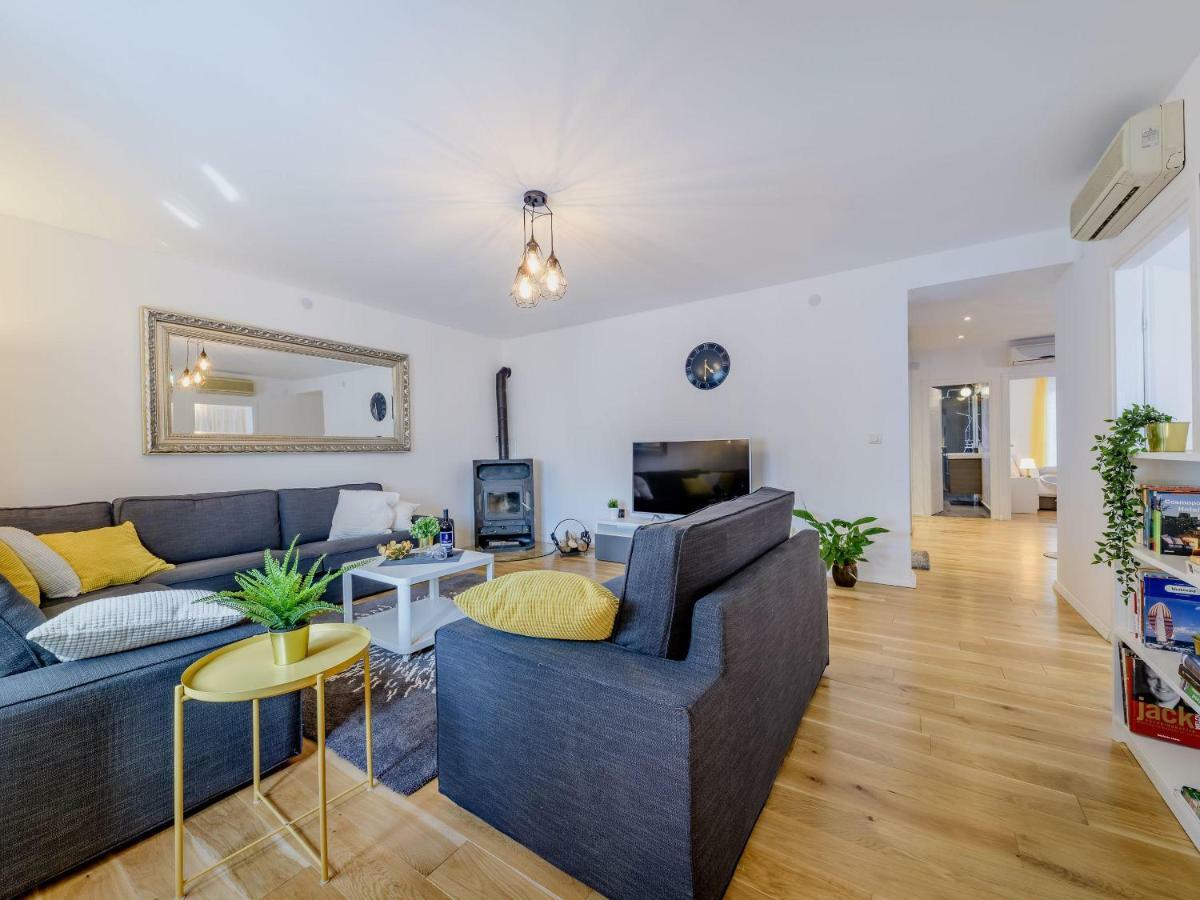 Superior Central Stay Zagreb Luaran gambar