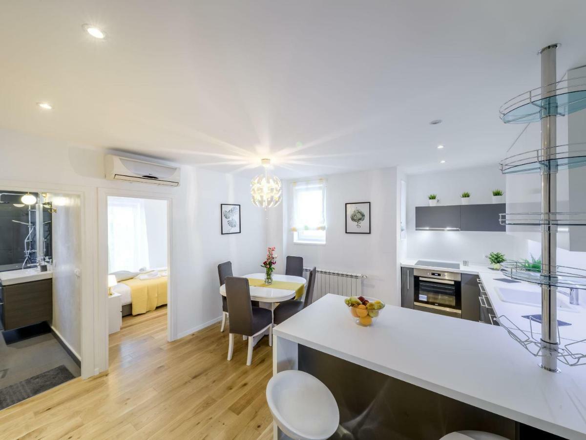 Superior Central Stay Zagreb Luaran gambar